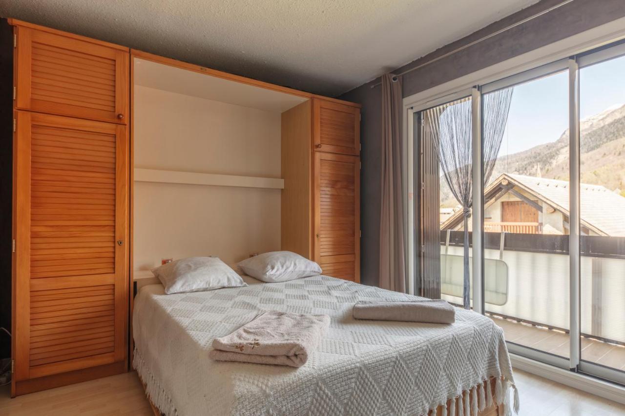 Le Skieur Saint-Leger-les-Melezes Esterno foto